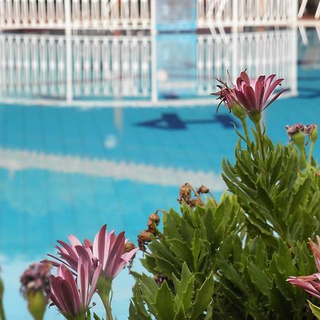 Hotel Petros Циливи Экстерьер фото